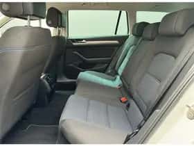Volkswagen Passat (2021) thumbnail 19