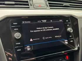 Volkswagen Passat (2021) thumbnail 37