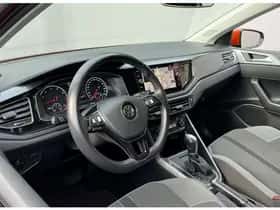 Volkswagen Polo (2017) thumbnail 11
