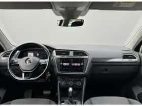 Volkswagen Tiguan (2020) thumbnail 2
