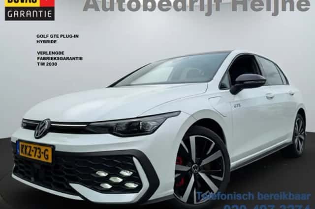 Volkswagen Golf (2025) thumbnail 1