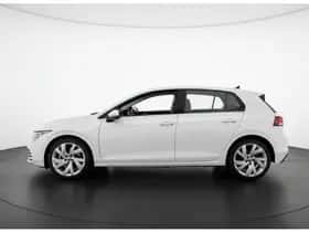 Volkswagen Golf (2025) thumbnail 4