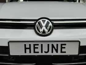 Volkswagen Golf (2025) thumbnail 5