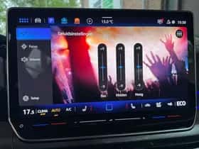 Volkswagen Golf (2025) thumbnail 42