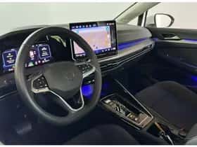 Volkswagen Golf (2025) thumbnail 6