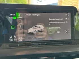 Volkswagen Golf (2022) thumbnail 44