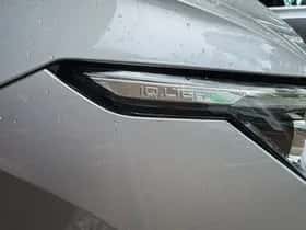Volkswagen Golf (2022) thumbnail 6
