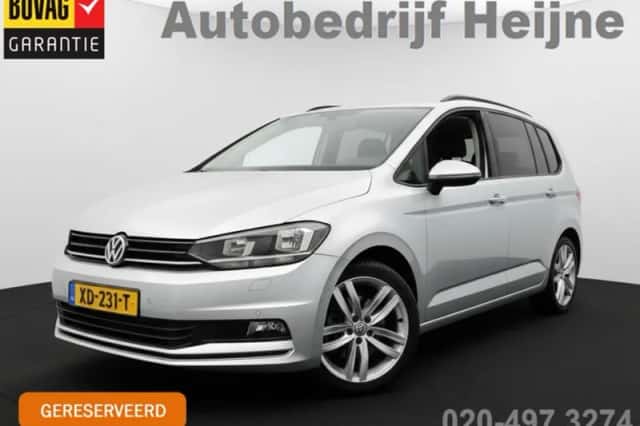 Volkswagen Touran (2018) thumbnail 1