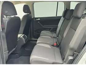 Volkswagen Touran (2018) thumbnail 17