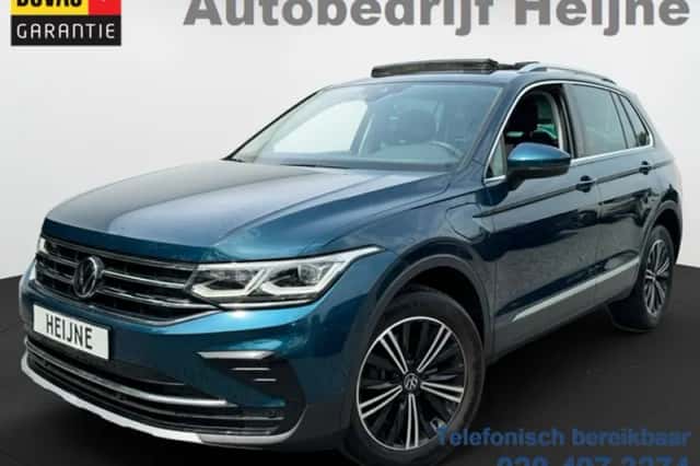 Volkswagen Tiguan (2022) thumbnail 1