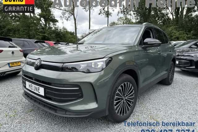 Volkswagen Tiguan (2025) thumbnail 1