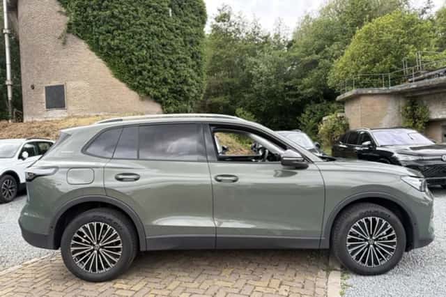 Volkswagen Tiguan (2025) thumbnail 6