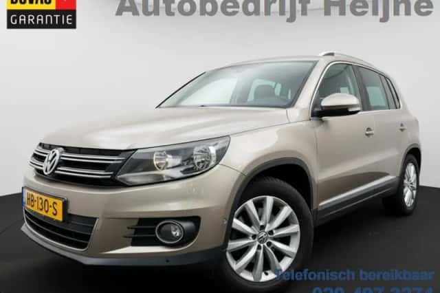 Volkswagen Tiguan (2015) thumbnail 1
