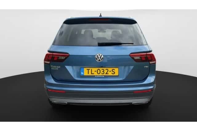 Volkswagen Tiguan (2018) thumbnail 6