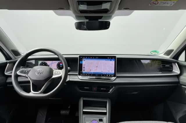 Volkswagen Tayron (2025) thumbnail 2
