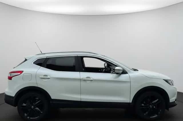 Nissan Qashqai (2014) thumbnail 4