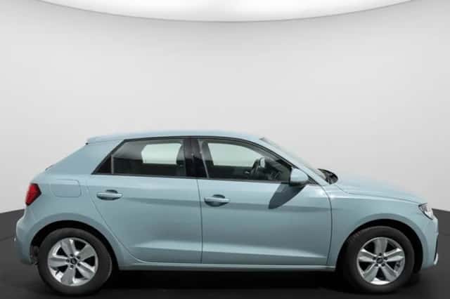 Audi A1 (2023) thumbnail 5