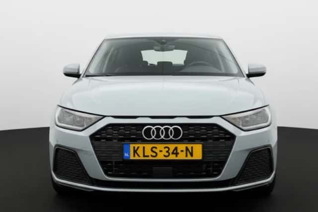 Audi A1 (2023) thumbnail 6