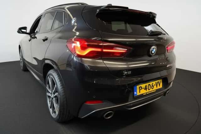 BMW X2 (2021) thumbnail 5