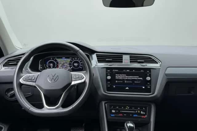 Volkswagen Tiguan (2021) thumbnail 6