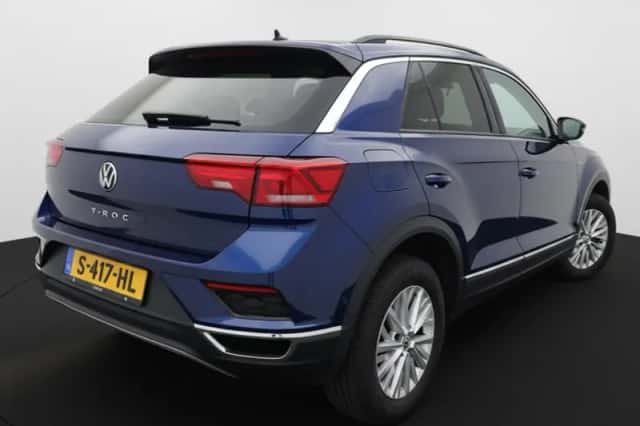 Volkswagen T-Roc (2020) thumbnail 4