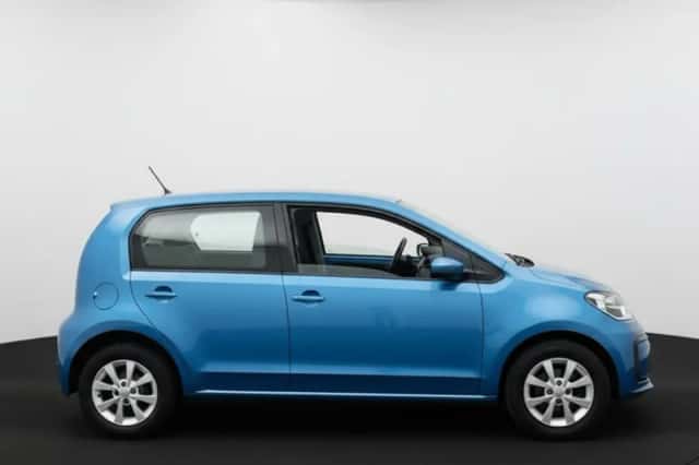Volkswagen Up! (2018) thumbnail 3