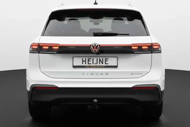 Volkswagen Tiguan (2025) thumbnail 4