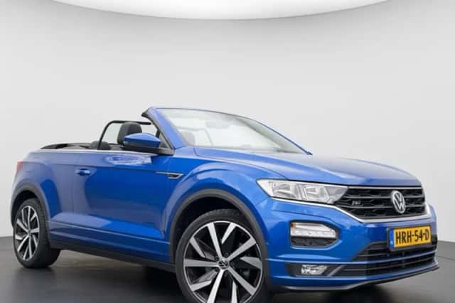 Volkswagen T-Roc (2021) thumbnail 3