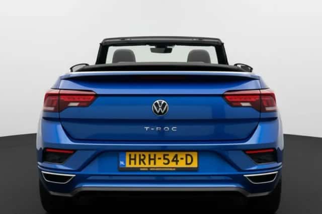Volkswagen T-Roc (2021) thumbnail 5