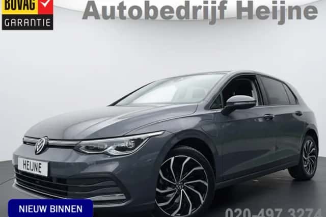 Volkswagen Golf (2021) thumbnail 1