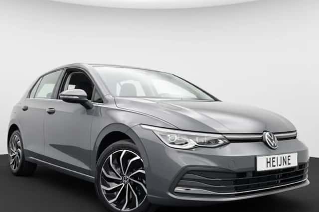 Volkswagen Golf (2021) thumbnail 3