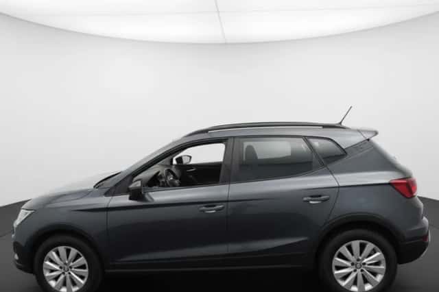 SEAT Arona (2020) thumbnail 4