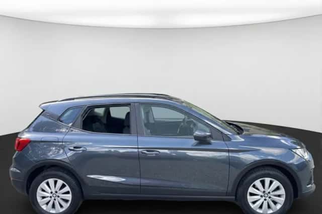 SEAT Arona (2020) thumbnail 5