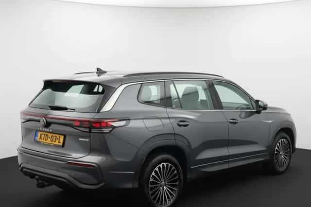 Volkswagen Tayron (2025) thumbnail 2