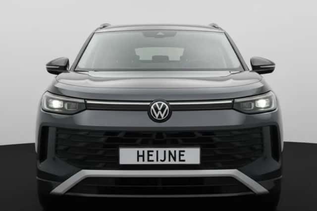 Volkswagen Tayron (2025) thumbnail 4