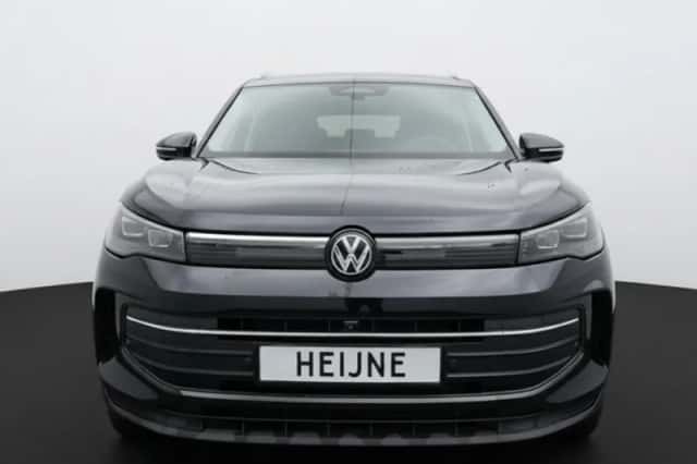 Volkswagen Tiguan (2025) thumbnail 2