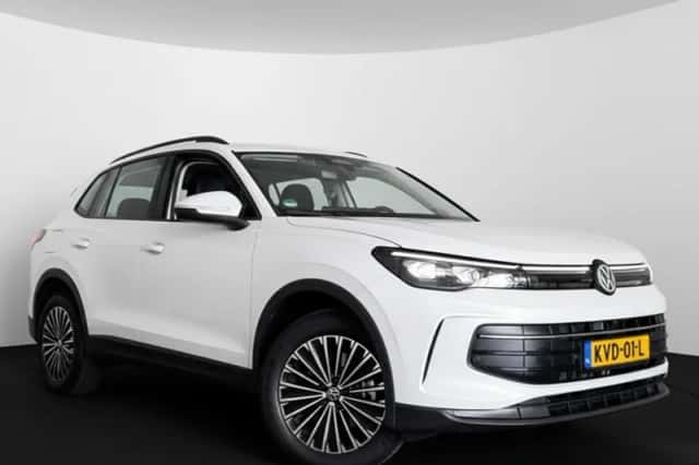 Volkswagen Tiguan (2025) thumbnail 4