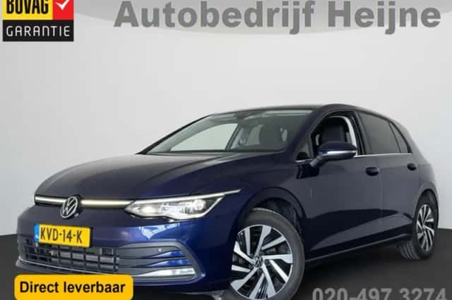 Volkswagen Golf (2022) thumbnail 1