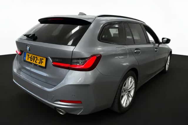 BMW 3-Serie (2023) thumbnail 3