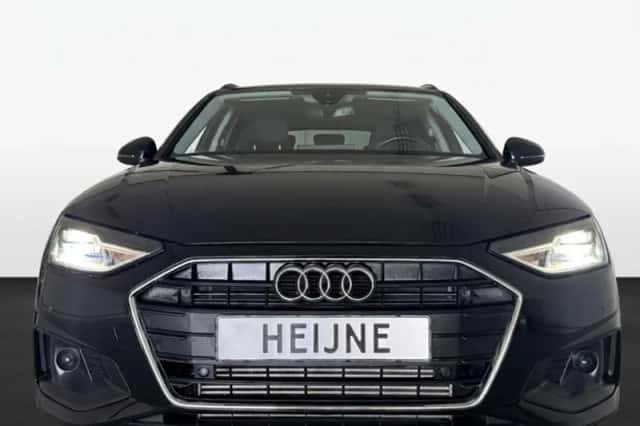 Audi A4 (2022) thumbnail 2