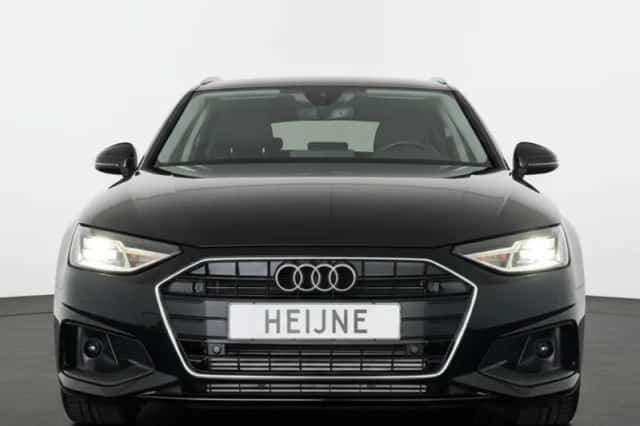 Audi A4 (2022) thumbnail 2