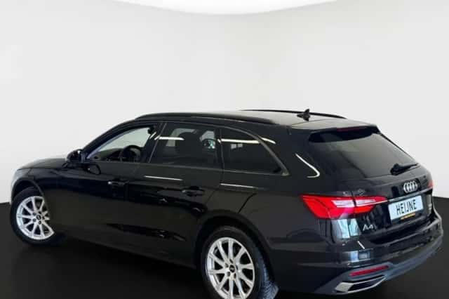 Audi A4 (2022) thumbnail 6