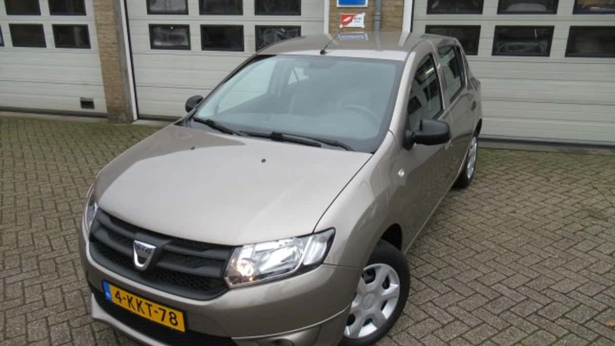 Dacia Sandero — foto 1
