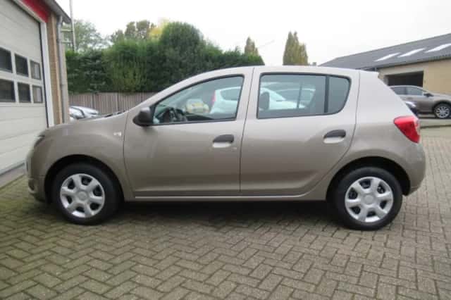 Dacia Sandero (2013) thumbnail 11