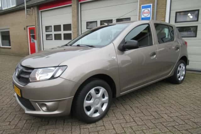 Dacia Sandero (2013) thumbnail 15