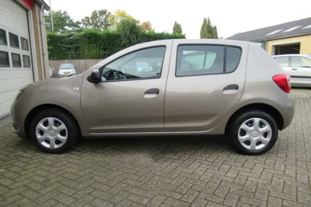 Dacia Sandero (2013) thumbnail 19