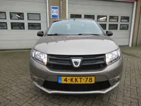 Dacia Sandero (2013) thumbnail 9