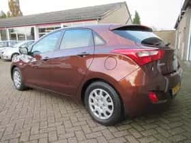 Hyundai i30 (2012) thumbnail 11