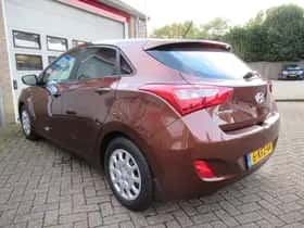 Hyundai i30 (2012) thumbnail 17