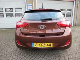 Hyundai i30 (2012) thumbnail 18